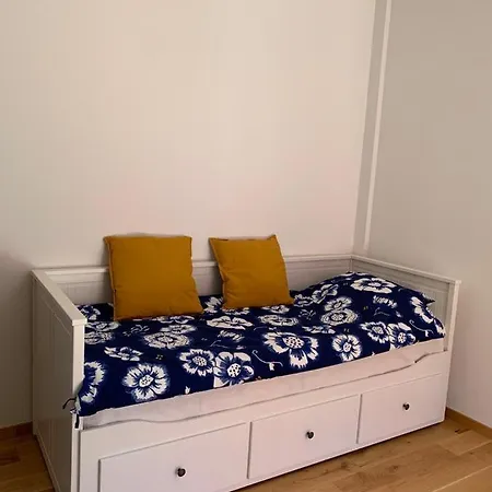 Lovely With Patio Near The Sea Apartman