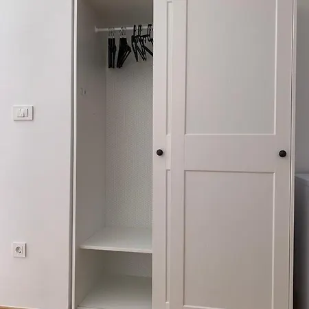 Lovely With Patio Near The Sea * Koper