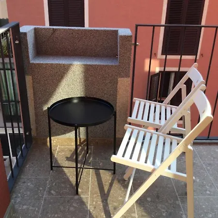公寓 Lovely With Patio Near The Sea *
