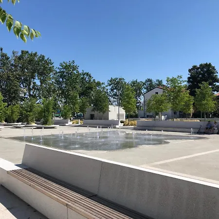 Lovely With Patio Near The Sea *