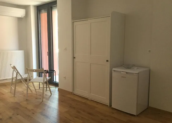 Lovely With Patio Near The Sea コペル